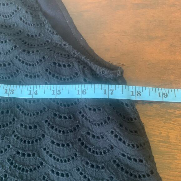 Hope & Harlow Navy Blue Eyelet Sleeveless Lined Dress Size 2 - Picture 5 of 6